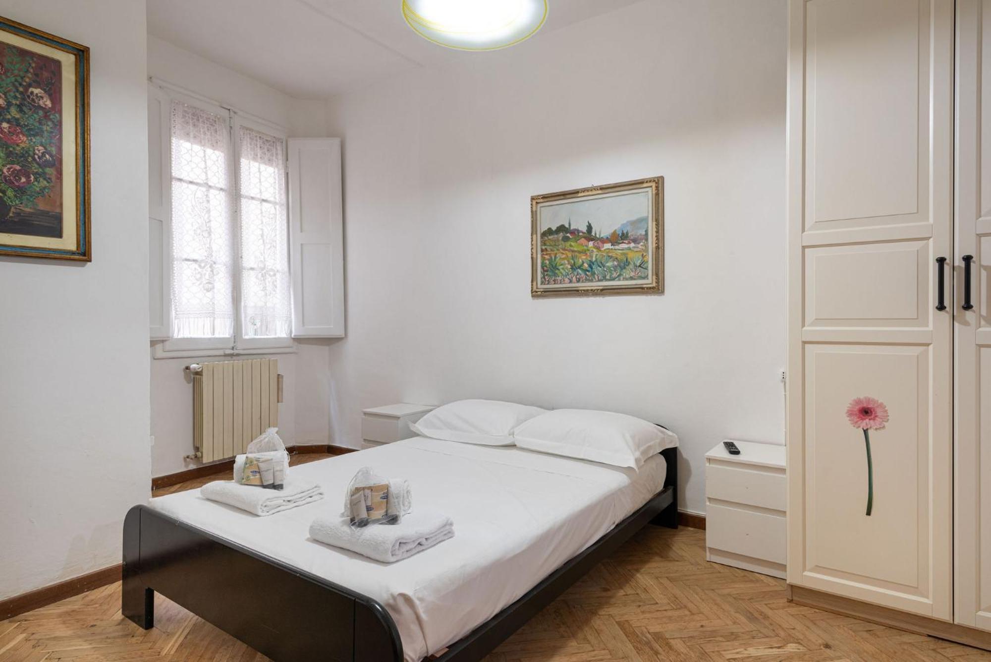Unyca - Ampio Rifugio Per Famiglie A Firenze Apartment Bagian luar foto