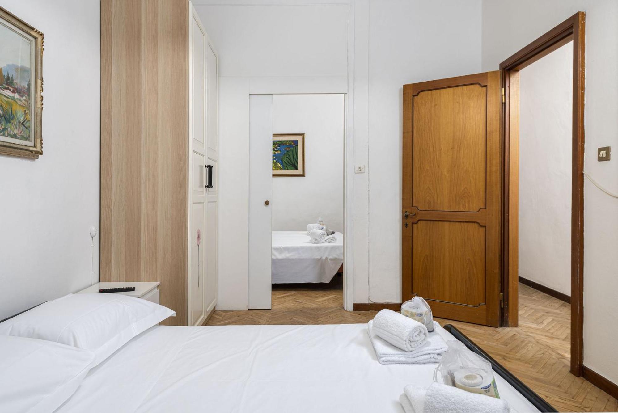 Unyca - Ampio Rifugio Per Famiglie A Firenze Apartment Bagian luar foto